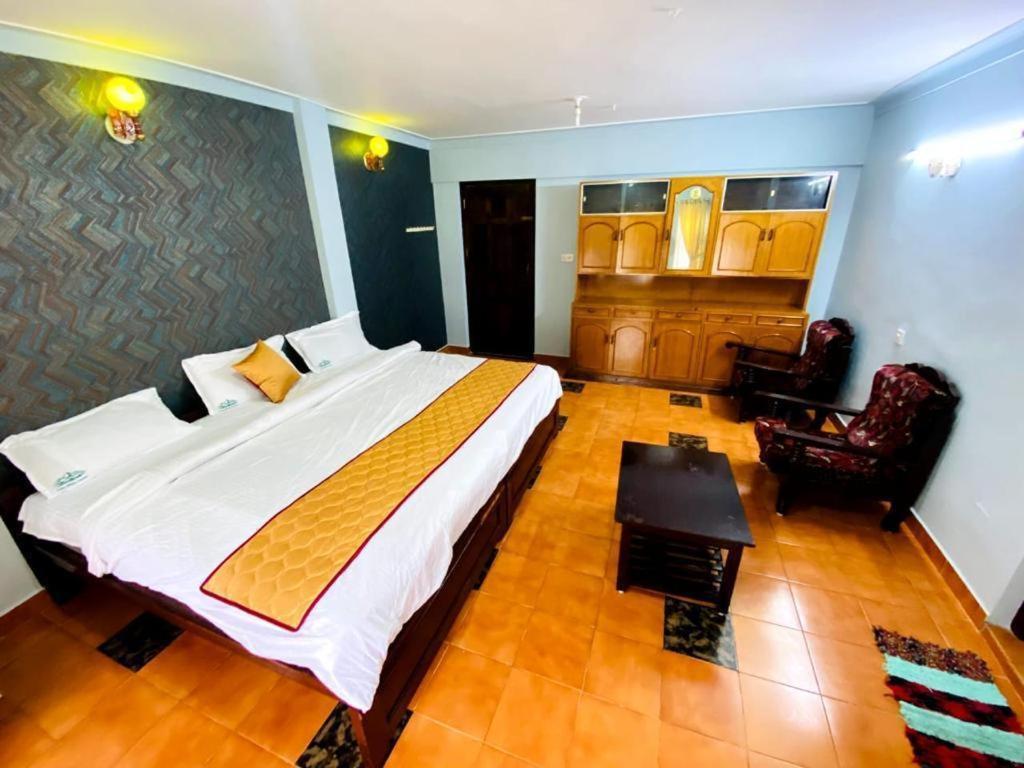 Bob Leisure Hotell Ooty Exteriör bild