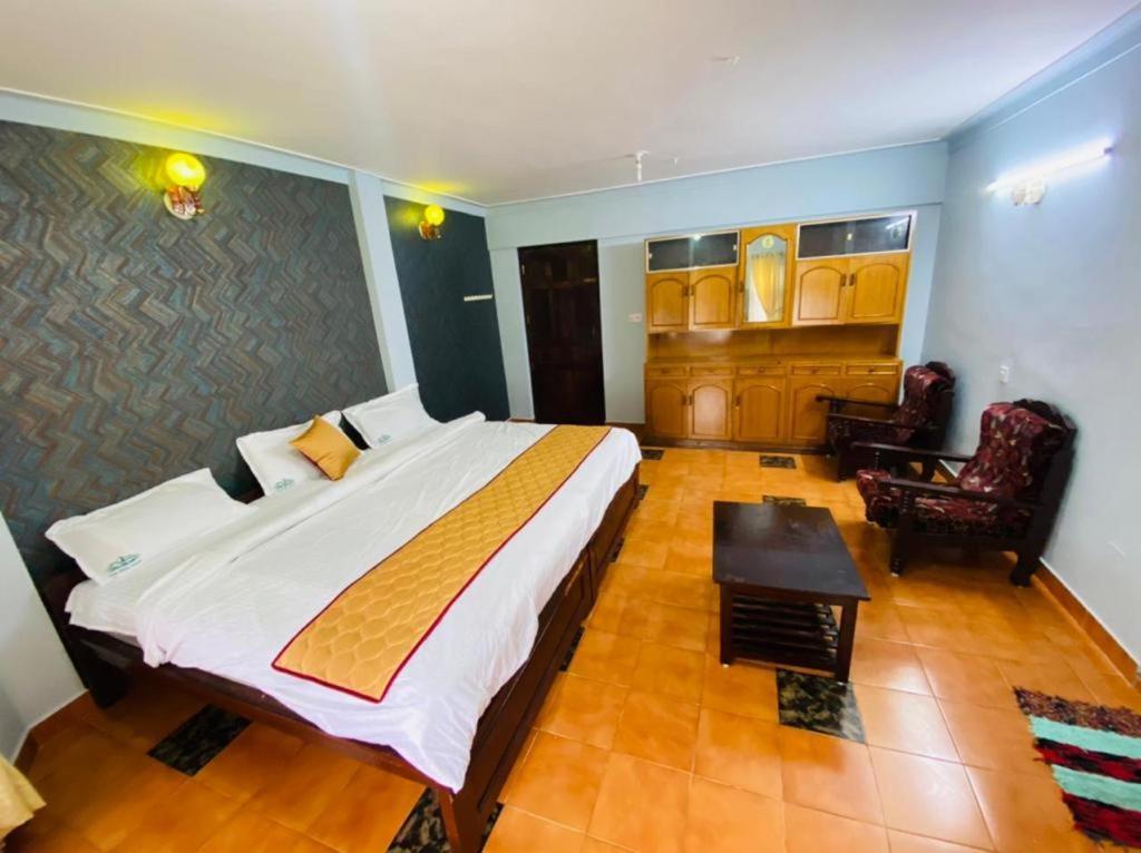 Bob Leisure Hotell Ooty Exteriör bild